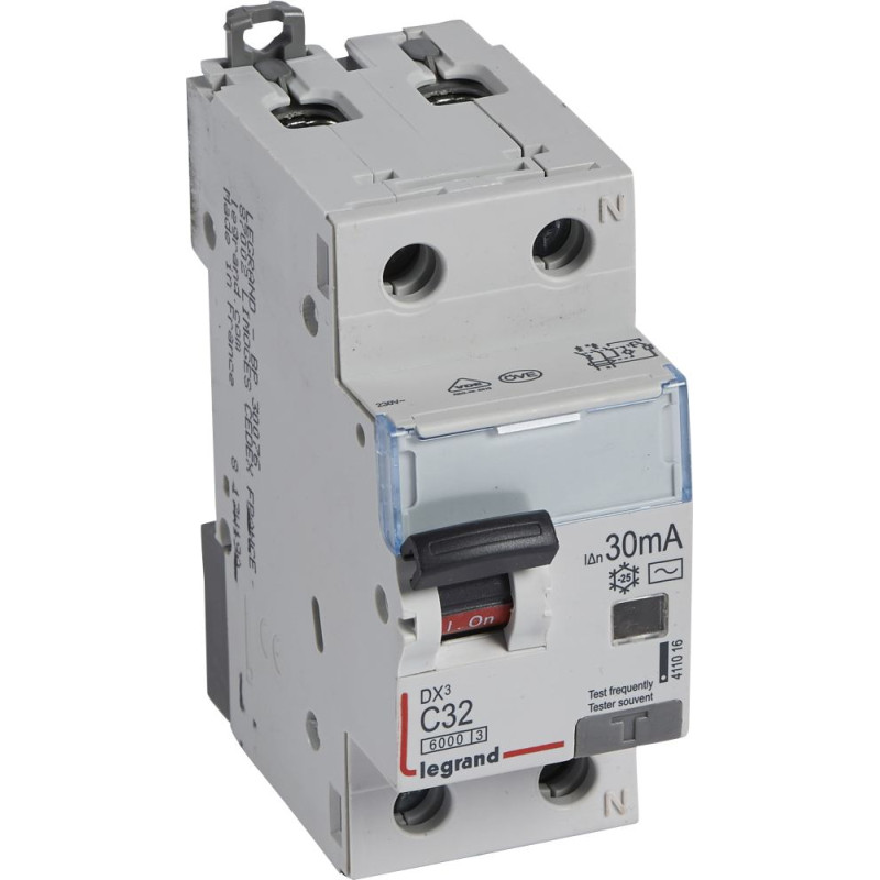 Kombinēts noplūdes automātslēdzis DX3 - 1P+N - C32 - 6kA - 30mA - AC tips